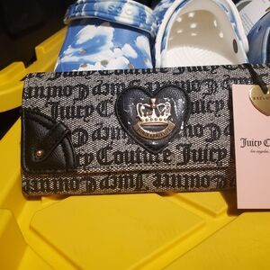 Juicy Couture Black & Gray Logo Heart Crest Wallet